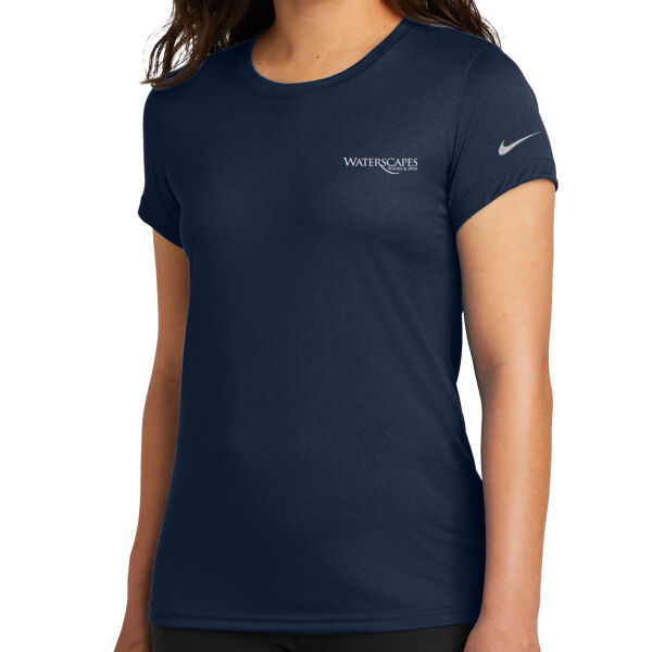   - Women's Swoosh Sleeve rLegend Tee Thumbnail