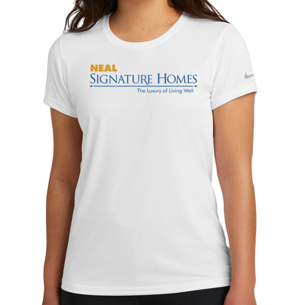   - Women's Swoosh Sleeve rLegend Tee Thumbnail